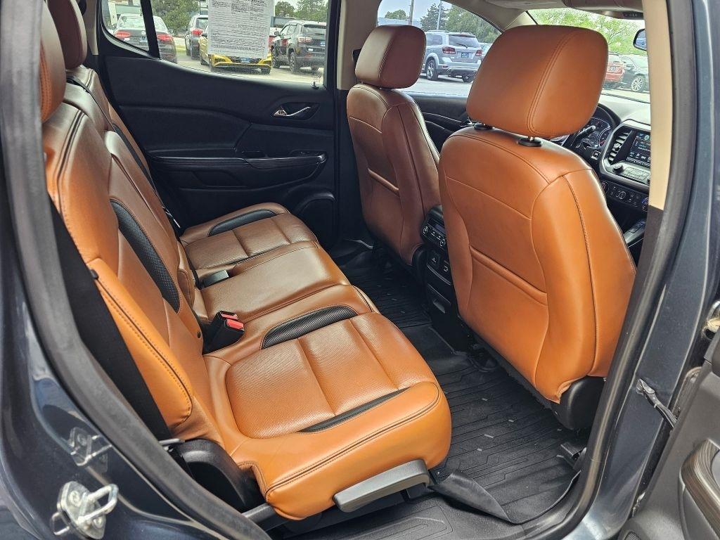 GMC Acadia AWD 4dr SLT w/SLT-1 2019