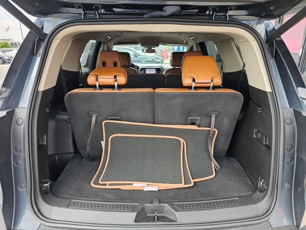 GMC Acadia AWD 4dr SLT w/SLT-1 2019