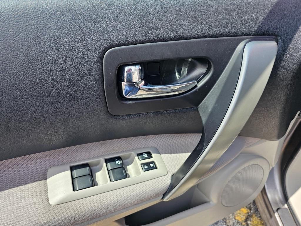 Nissan Rogue AWD 4dr S 2013