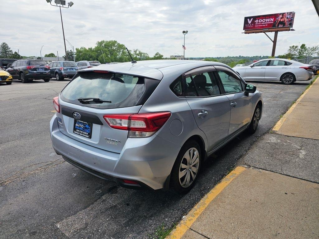 Subaru Impreza 2.0i 5-door CVT 2017