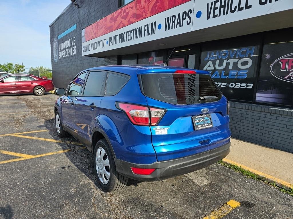 Ford Escape S FWD 2018