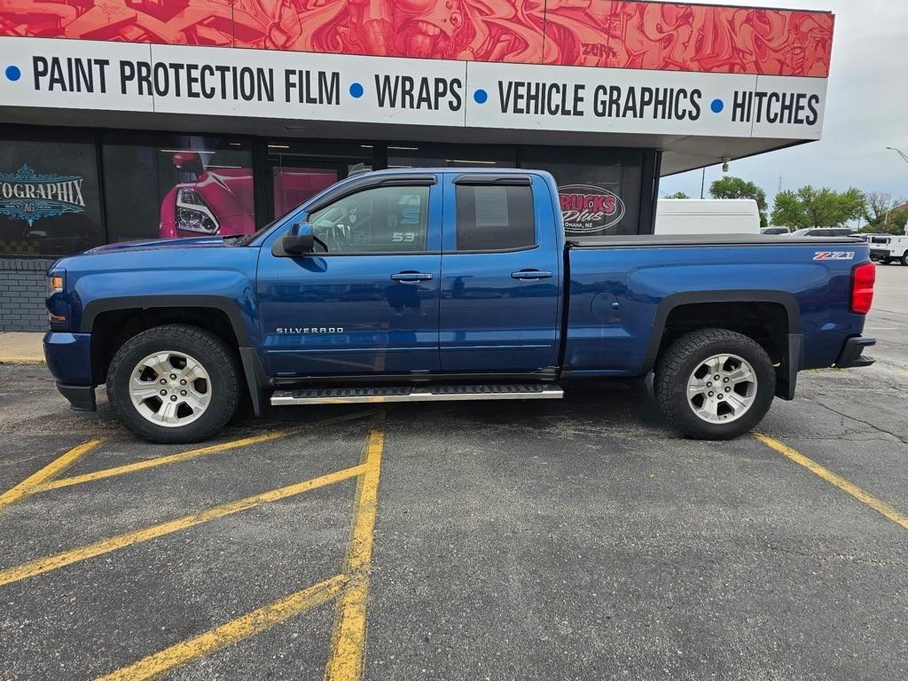 Chevrolet Silverado 1500 4WD Double Cab 143.5" LT w/2LT 2016