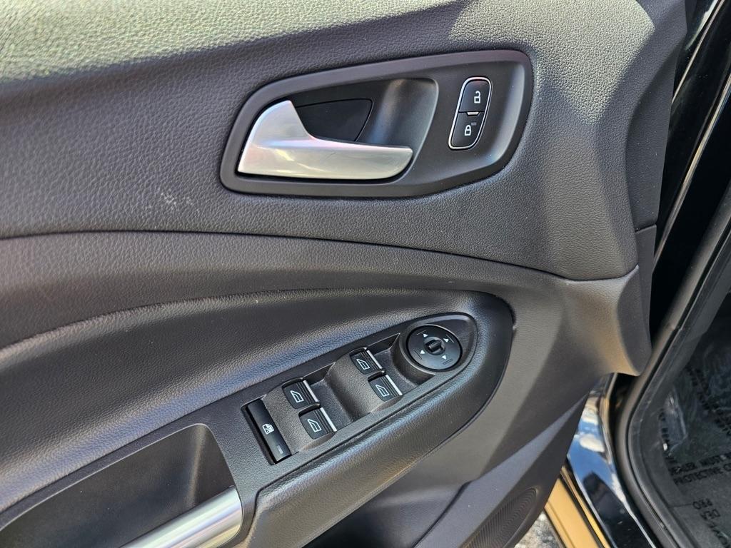 Ford Escape SEL 4WD 2019