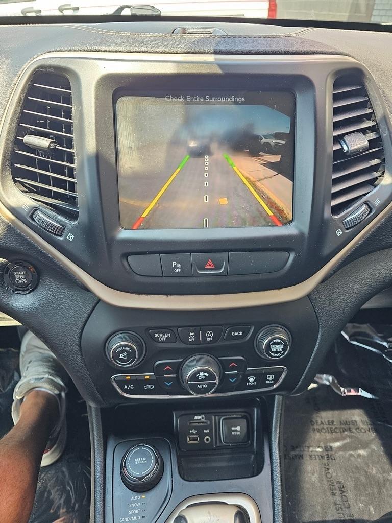 Jeep Cherokee 4WD 4dr Limited 2016