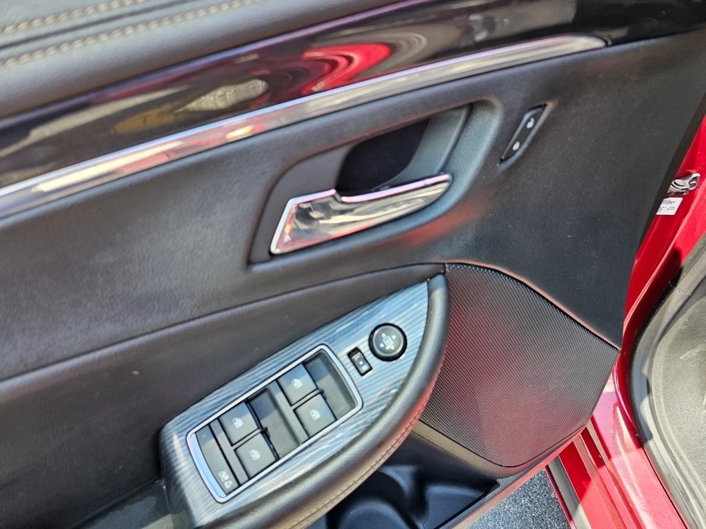 Chevrolet Impala 4dr Sdn LT w/1LT 2018