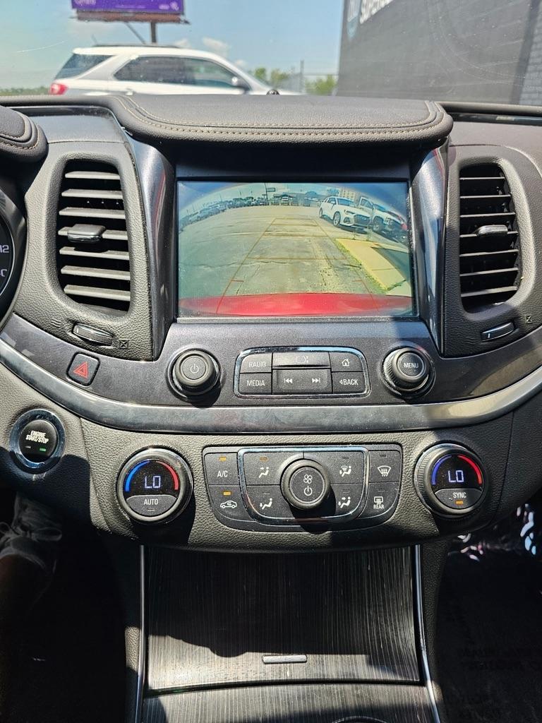 Chevrolet Impala 4dr Sdn LT w/1LT 2018