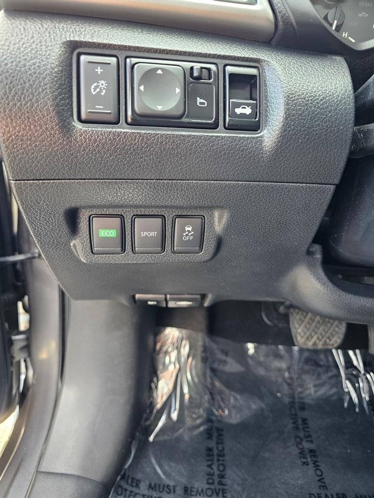 Nissan Sentra SV CVT 2017