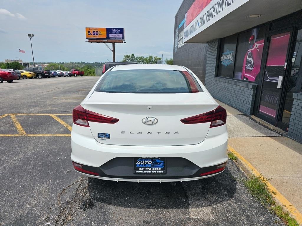 Hyundai Elantra SE Auto 2019