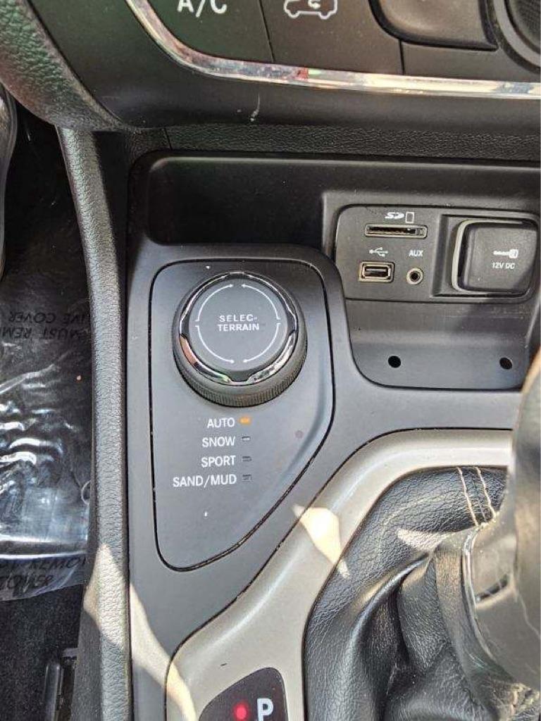 Jeep Cherokee 4WD 4dr Limited 2015