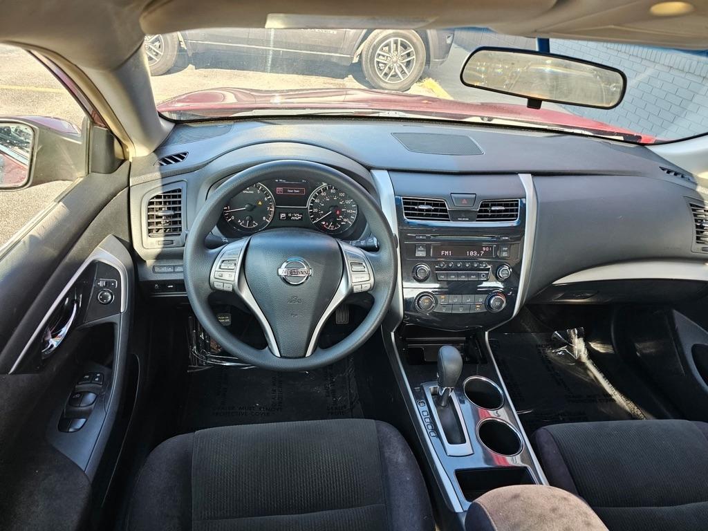 Nissan Altima 4dr Sdn I4 2.5 S 2013