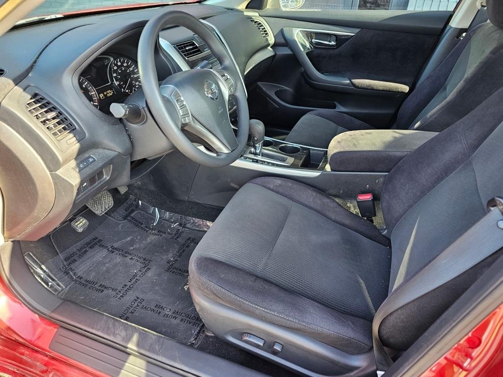 Nissan Altima 4dr Sdn I4 2.5 S 2013
