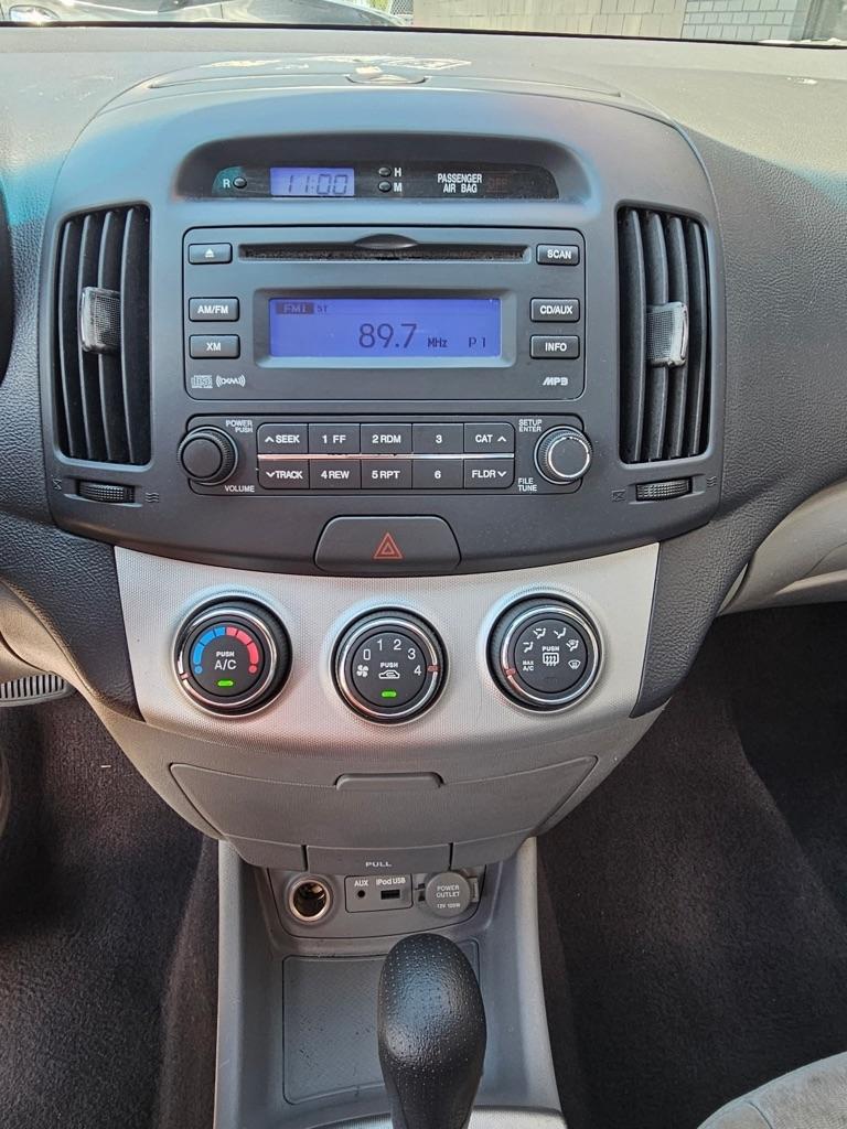 Hyundai Elantra 4dr Sdn Auto GLS PZEV 2009