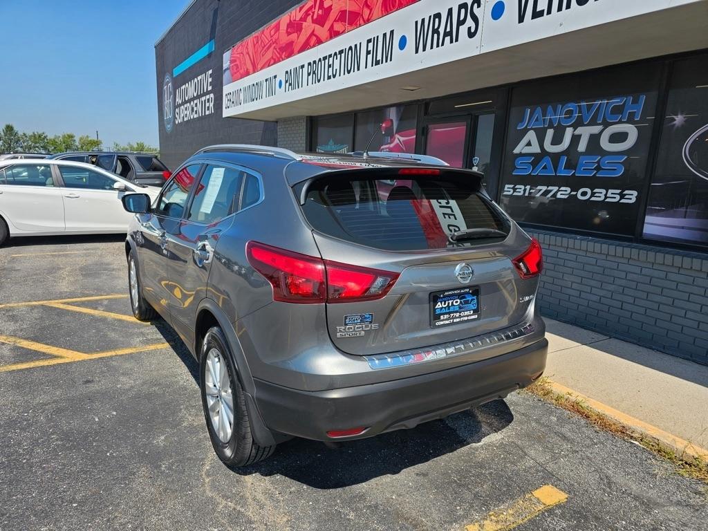 Nissan Rogue Sport AWD SV 2017