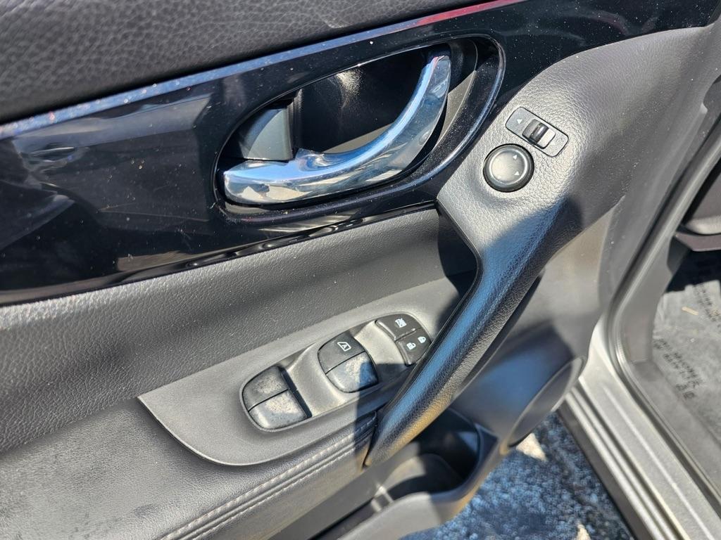 Nissan Rogue Sport AWD SV 2017