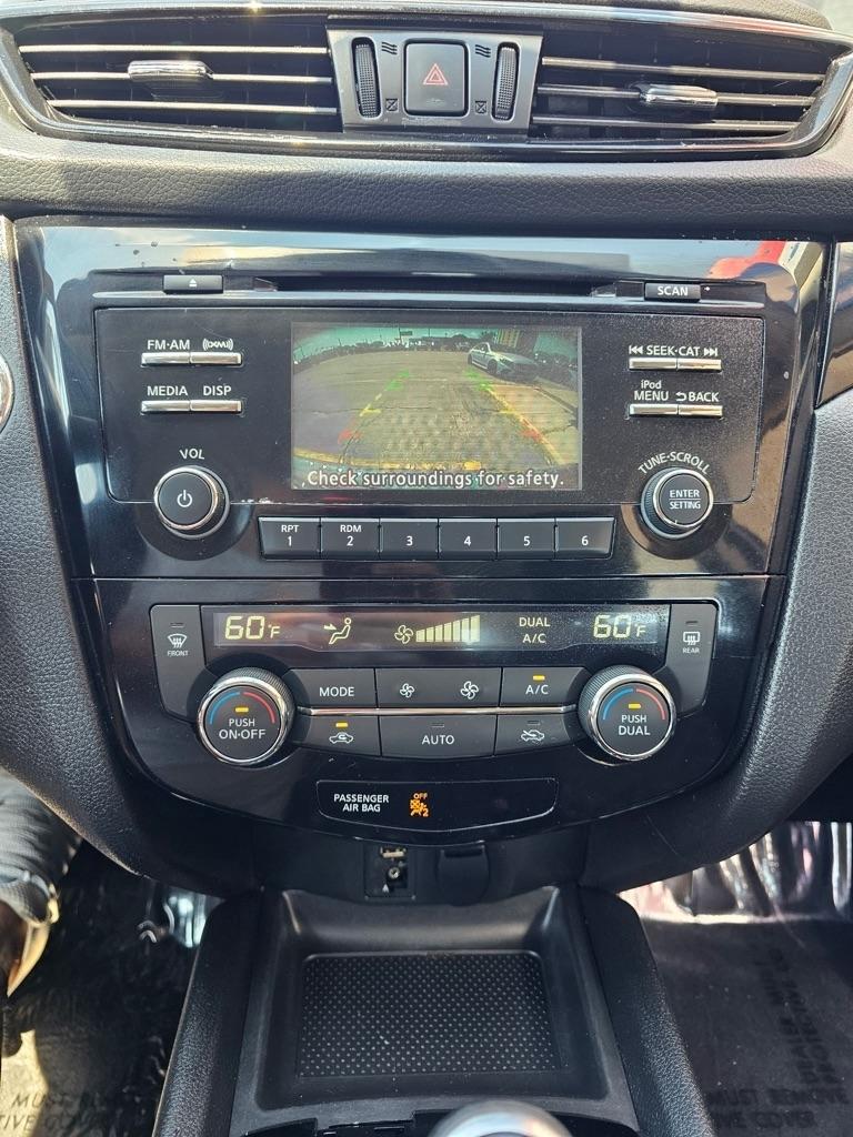 Nissan Rogue Sport AWD SV 2017