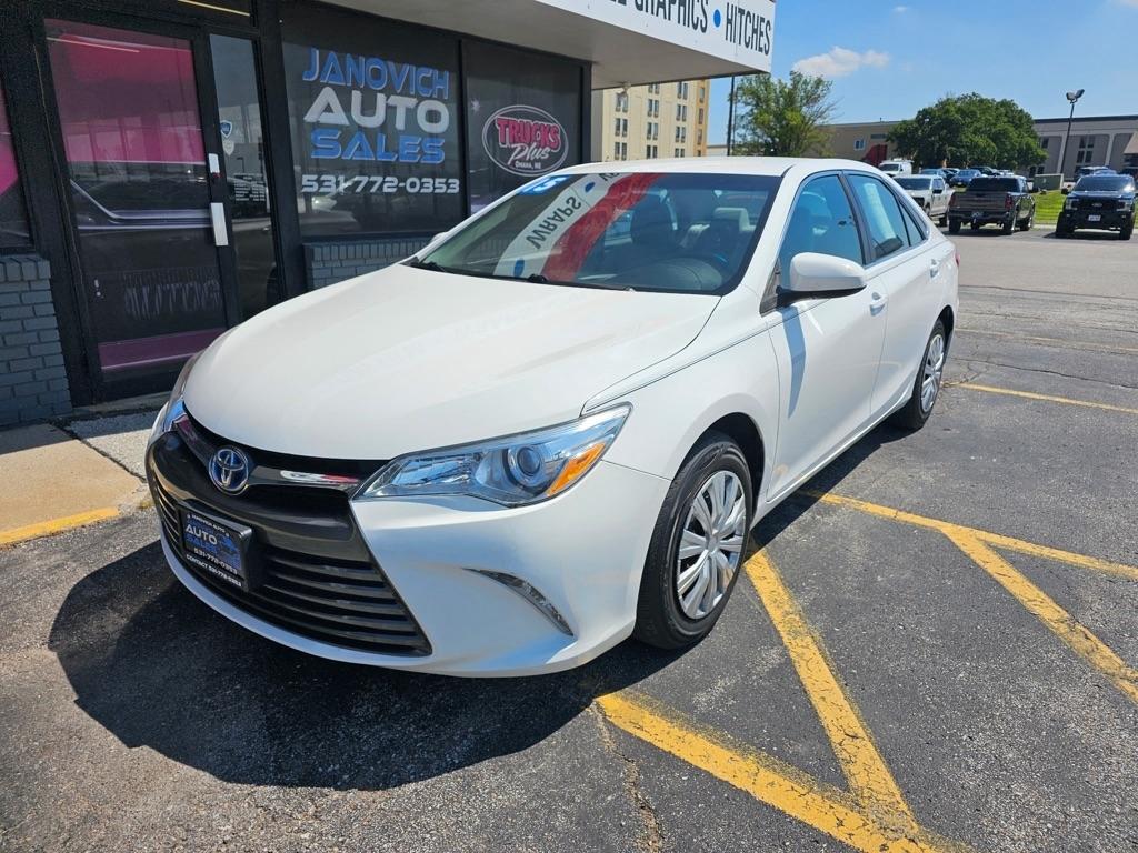 Toyota Camry 4dr Sdn I4 Auto LE (Natl) 2015
