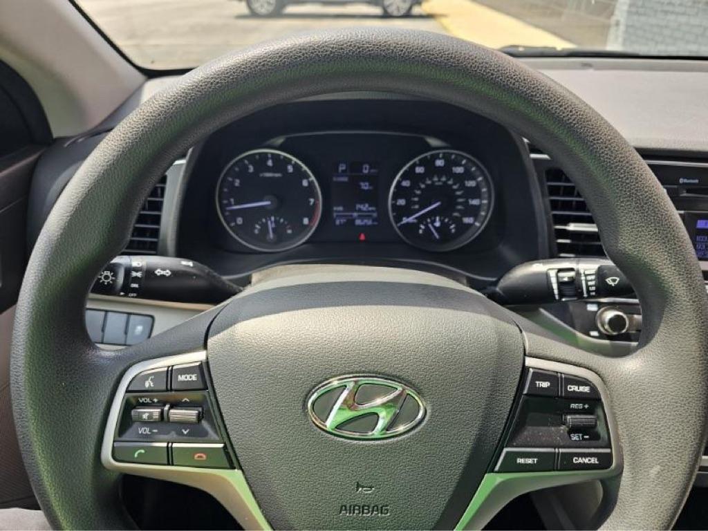 Hyundai Elantra SE 2.0L Auto (Alabama) 2017
