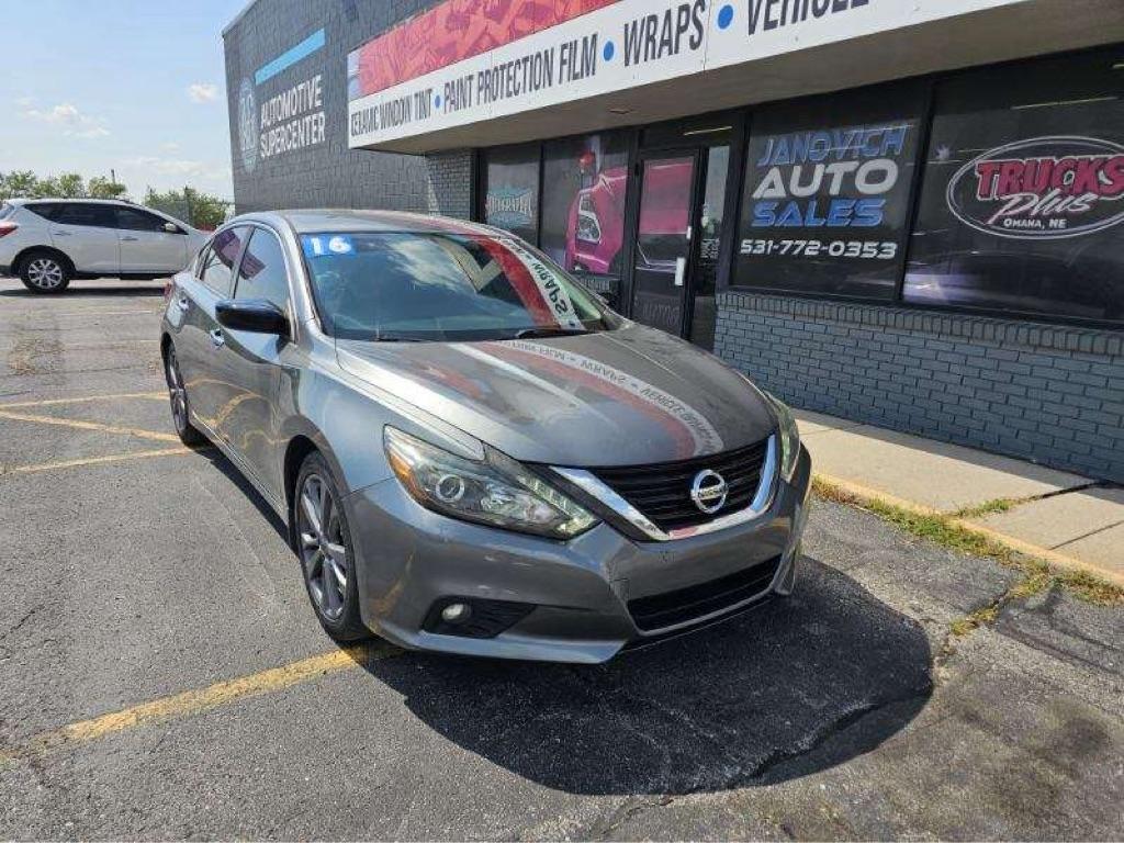 Nissan Altima 4dr Sdn I4 2.5 SR 2016