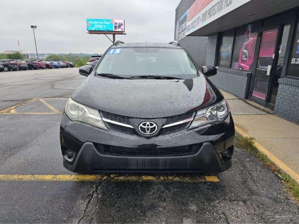Toyota RAV4 AWD 4dr LE (Natl) 2015