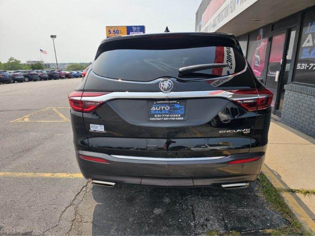 Buick Enclave AWD 4dr Essence 2018