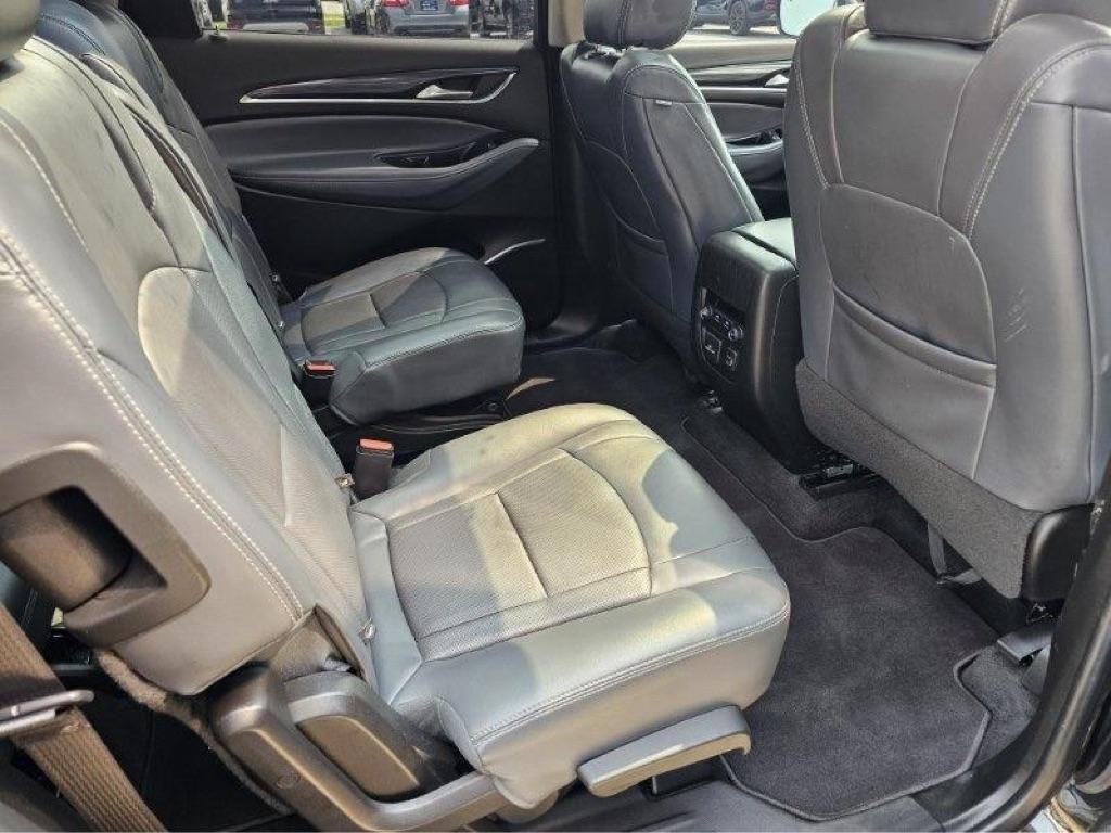 Buick Enclave AWD 4dr Essence 2018