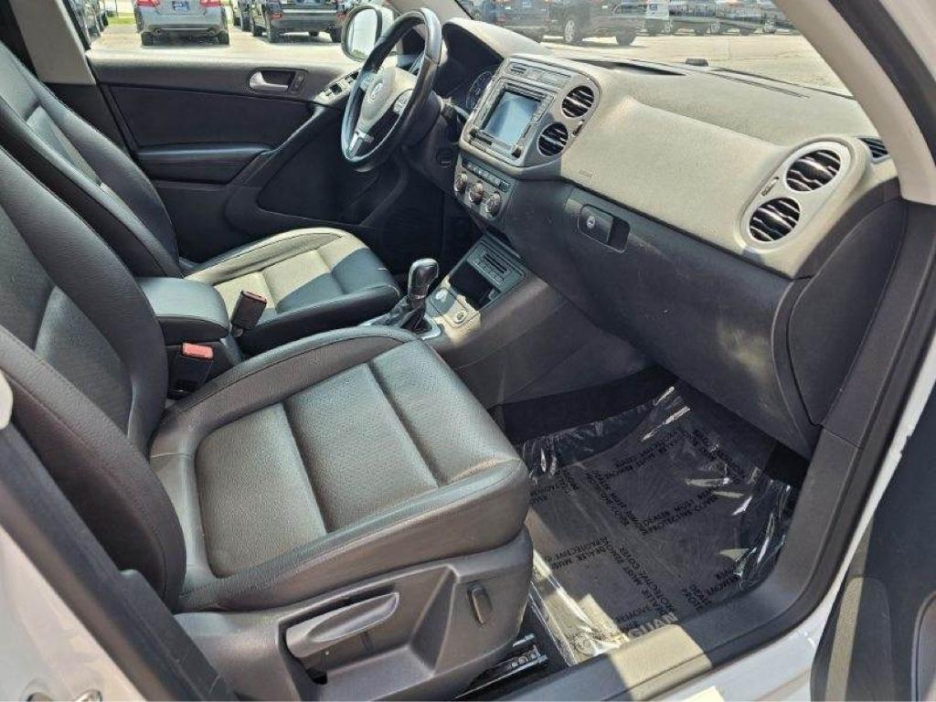 Volkswagen Tiguan 2WD 4dr Auto R-Line 2016