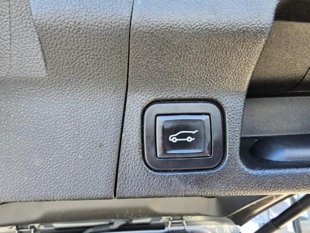 GMC Acadia AWD 4dr SLE w/SLE-2 2019