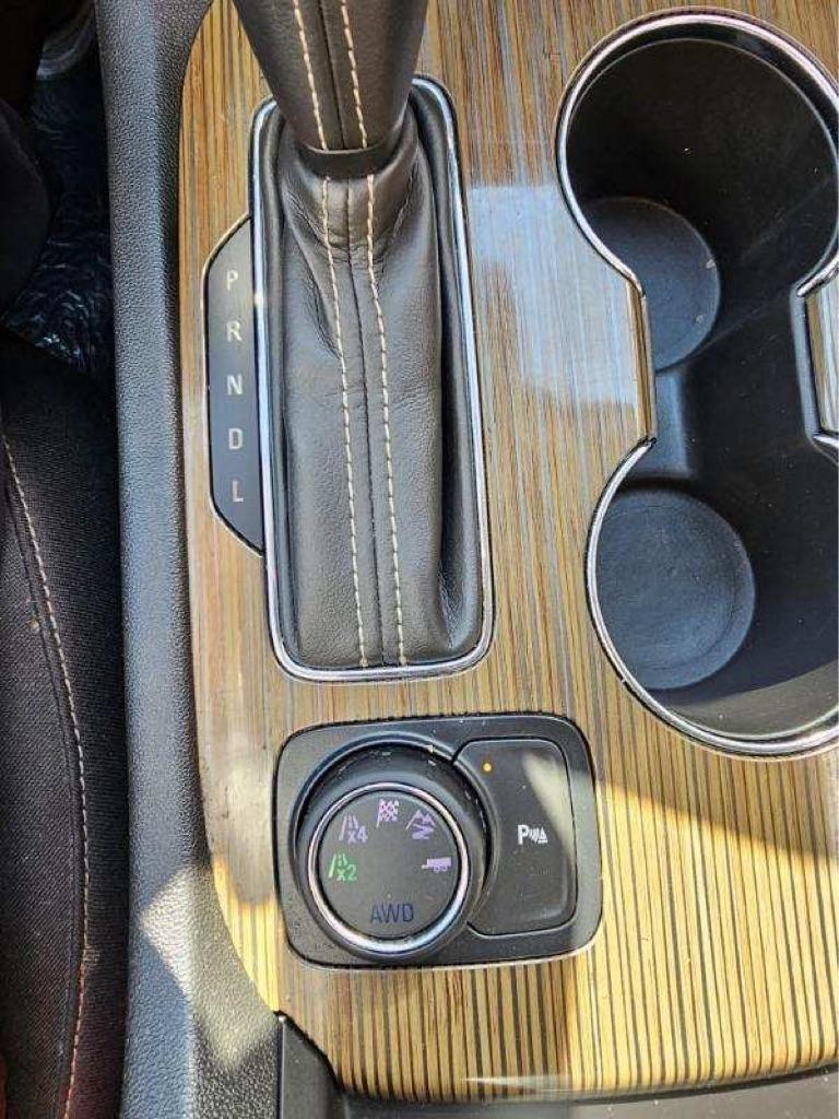 GMC Acadia AWD 4dr SLE w/SLE-2 2019