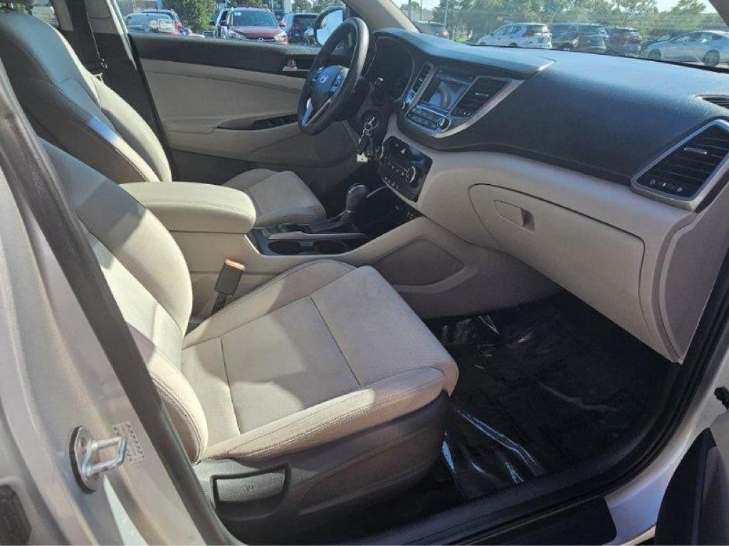 Hyundai Tucson AWD 4dr SE 2016