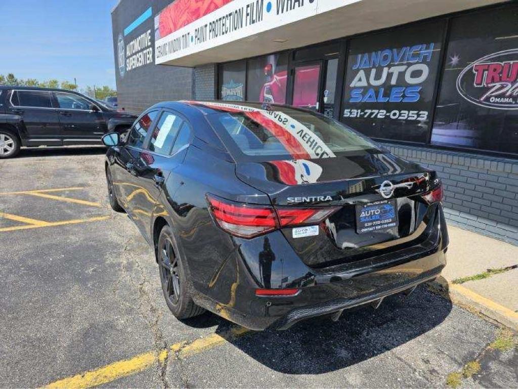 Nissan Sentra SV CVT 2022