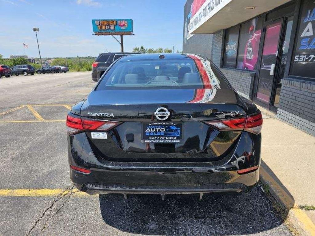 Nissan Sentra SV CVT 2022