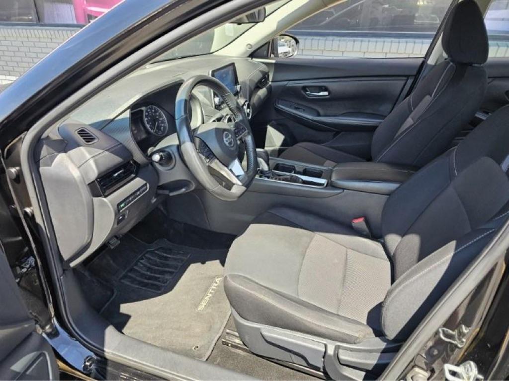 Nissan Sentra SV CVT 2022