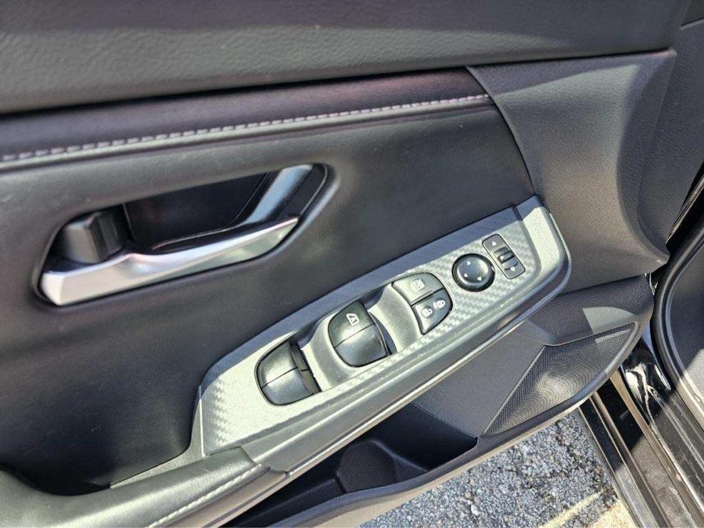 Nissan Sentra SV CVT 2022