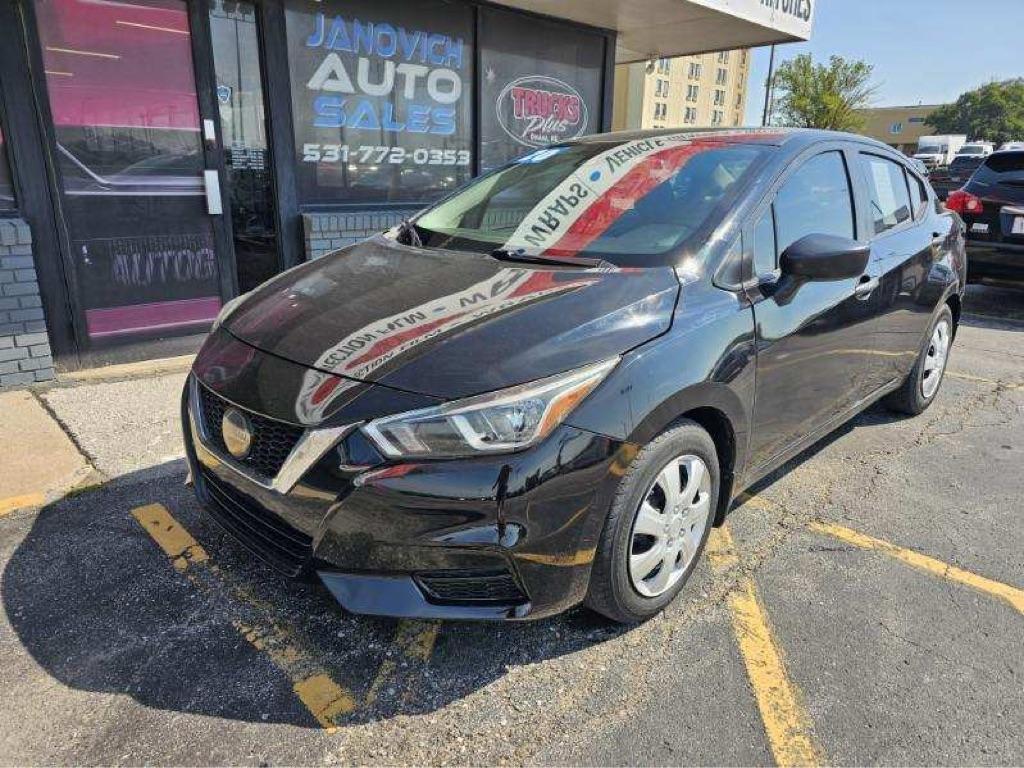 Nissan Versa S CVT 2020