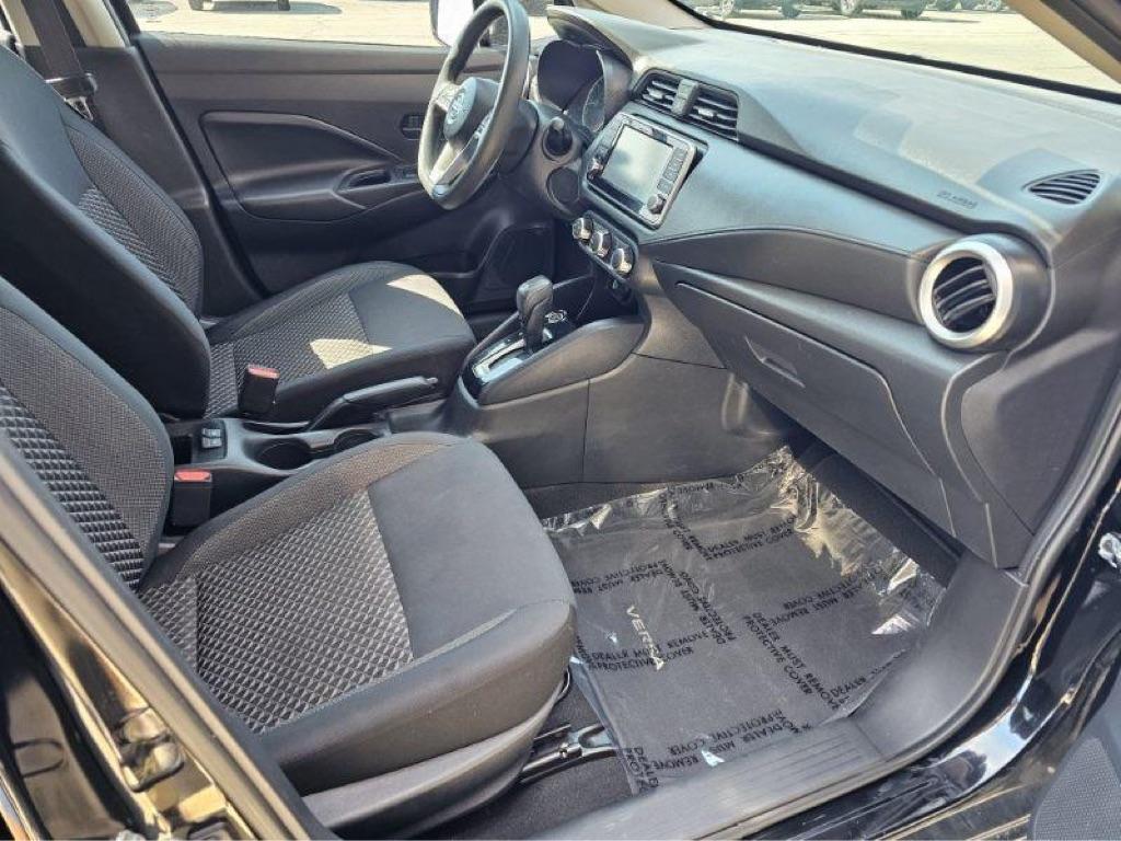 Nissan Versa S CVT 2020