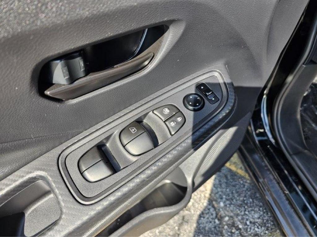 Nissan Versa S CVT 2020