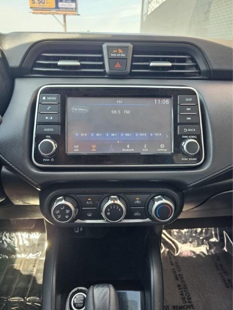 Nissan Versa S CVT 2020