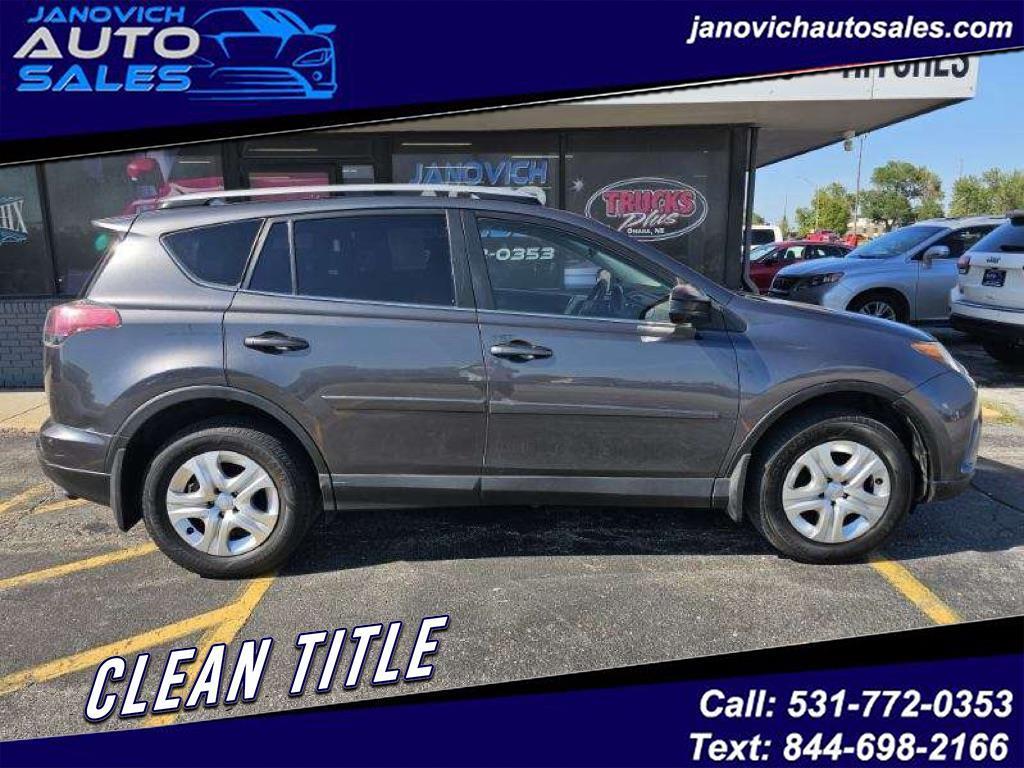 2018 Toyota RAV4 LE AWD (Natl)