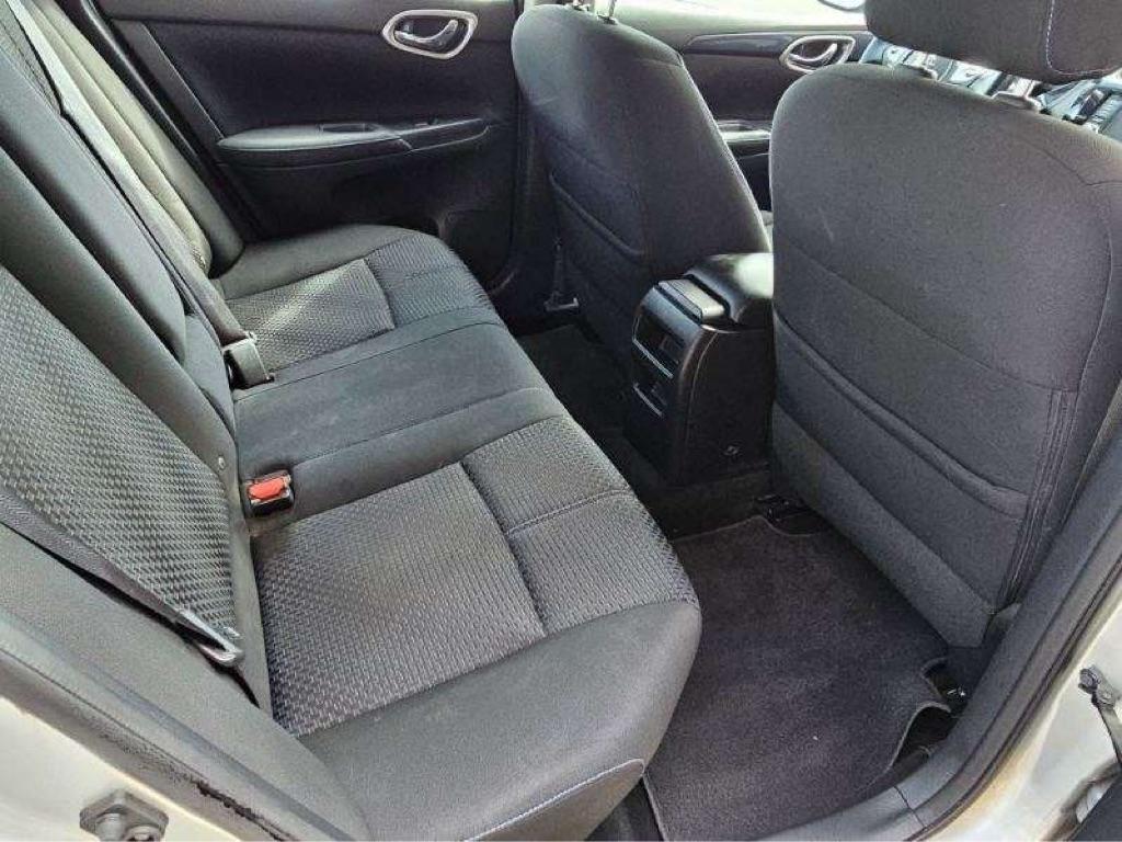 Nissan Sentra SR CVT 2017