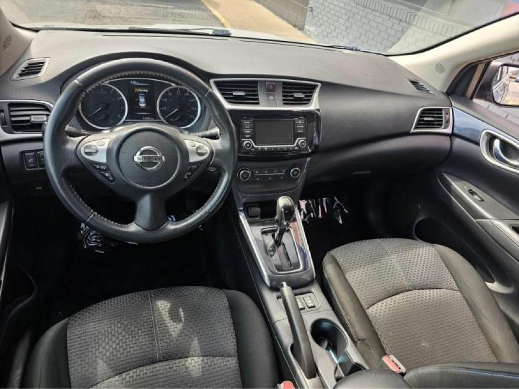Nissan Sentra SR CVT 2017