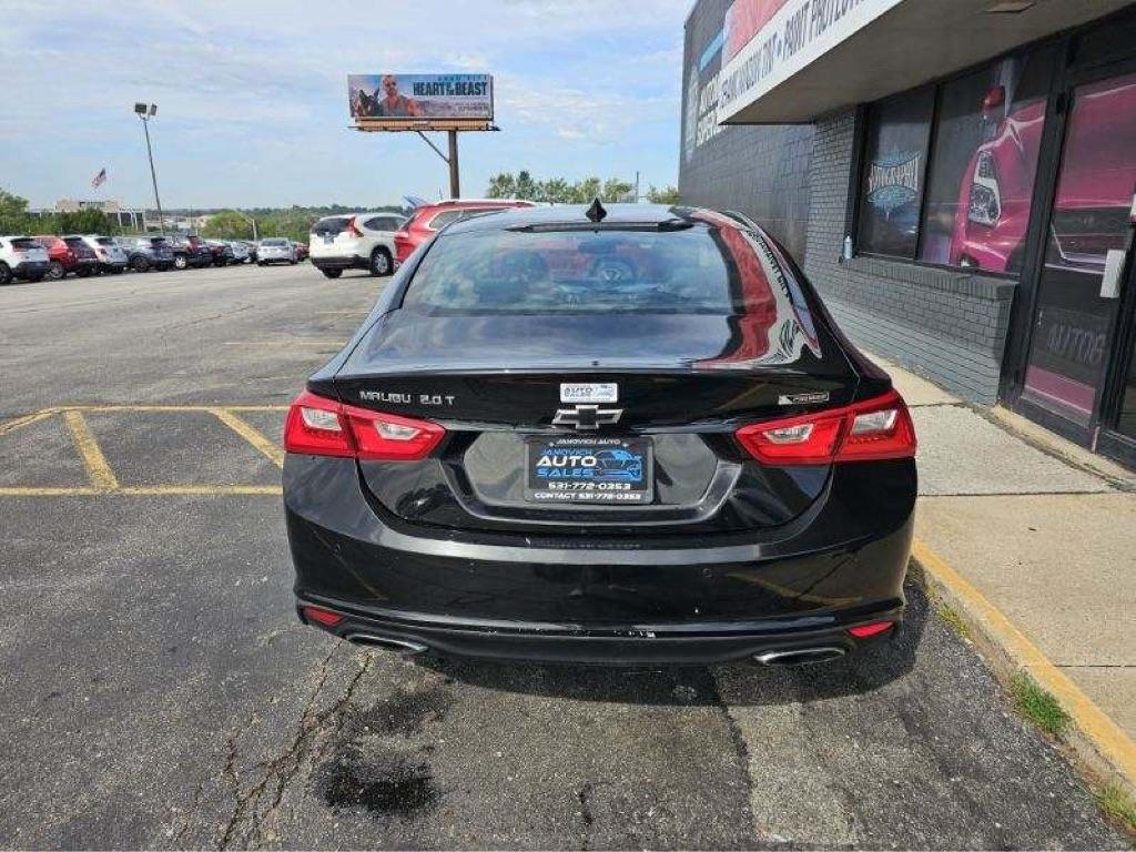 Chevrolet Malibu 4dr Sdn Premier w/2LZ 2017