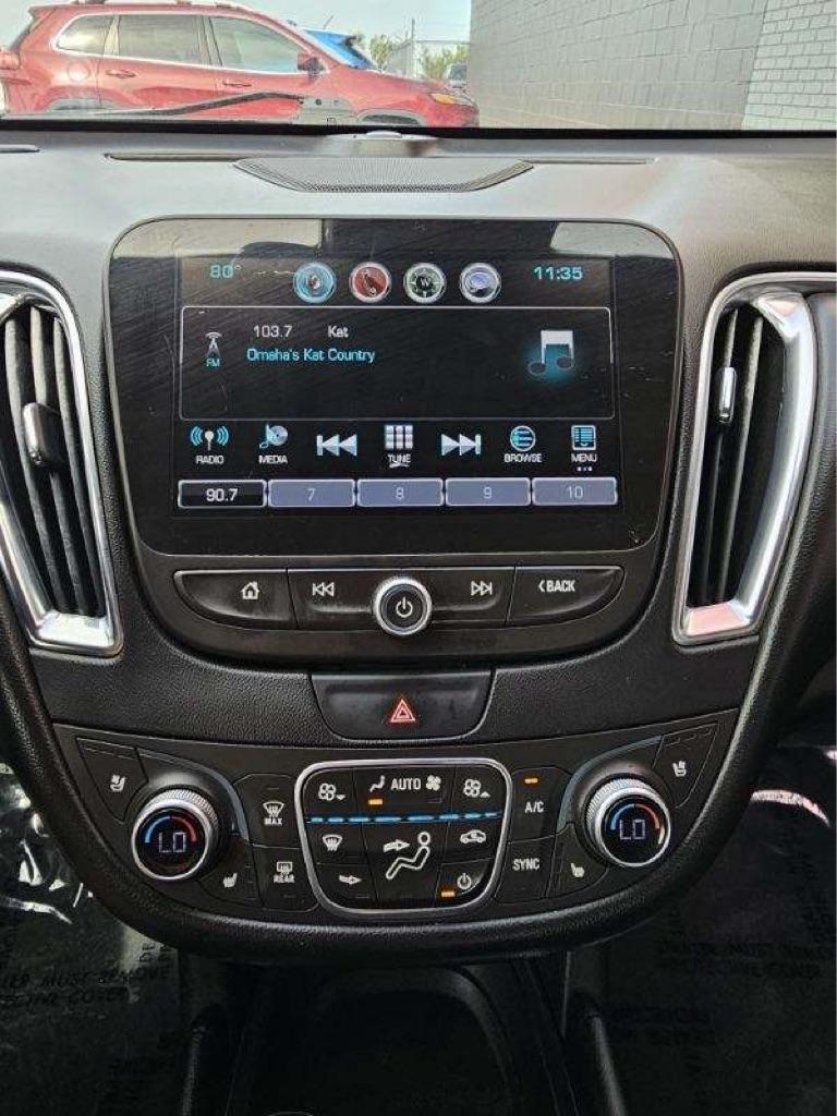 Chevrolet Malibu 4dr Sdn Premier w/2LZ 2017