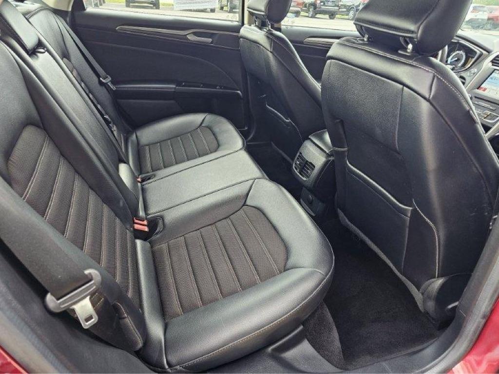 Ford Fusion SE FWD 2017