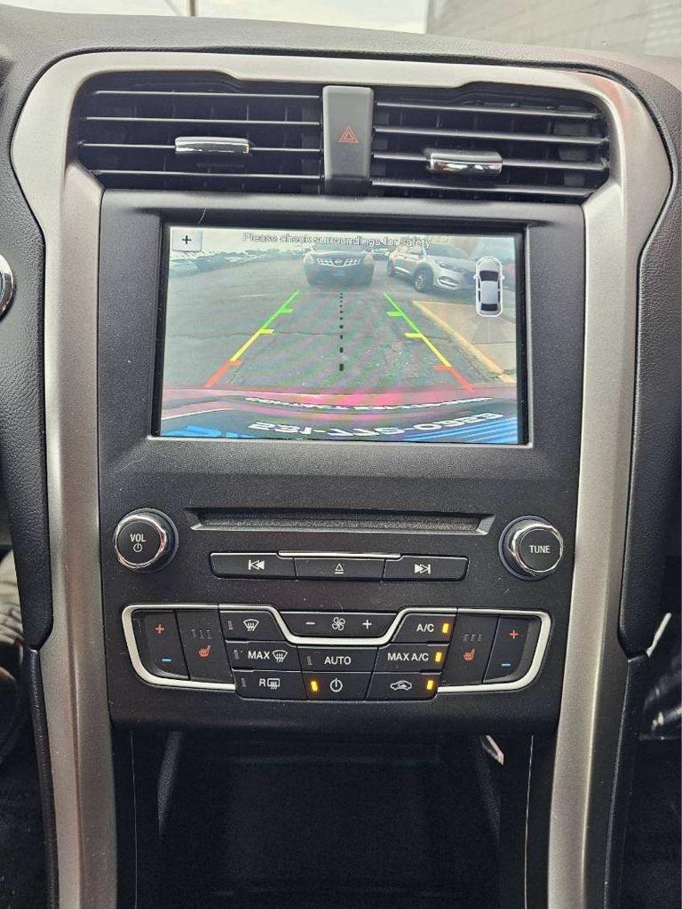 Ford Fusion SE FWD 2017