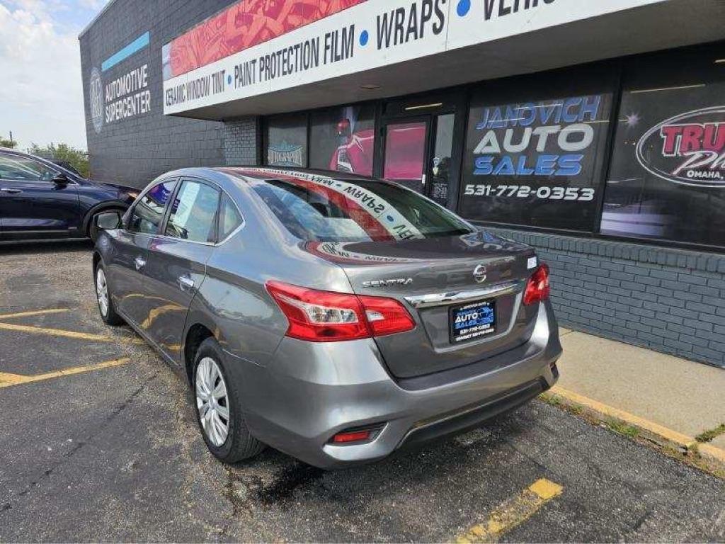 Nissan Sentra S CVT 2019
