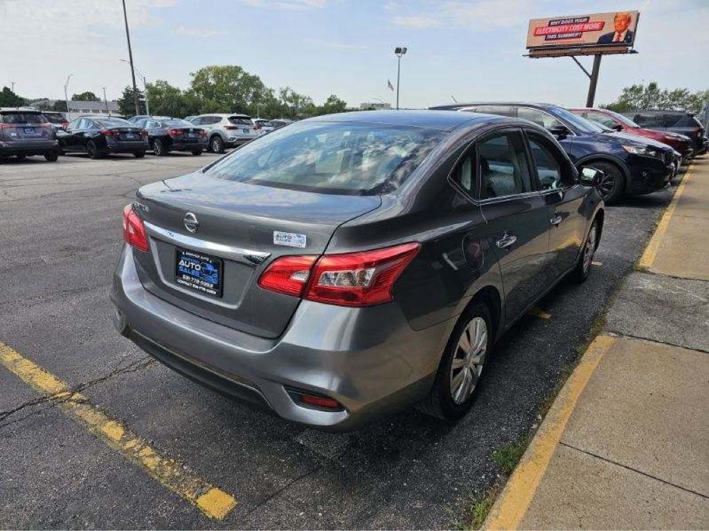 Nissan Sentra S CVT 2019