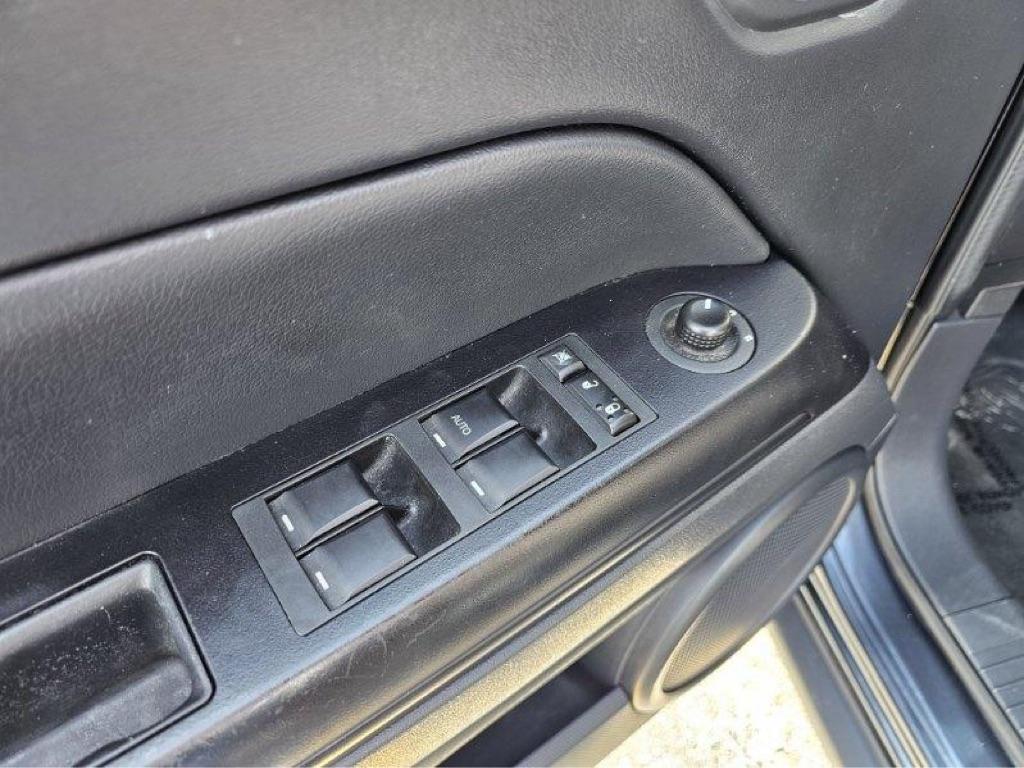 Jeep Patriot 4WD 4dr Latitude 2016