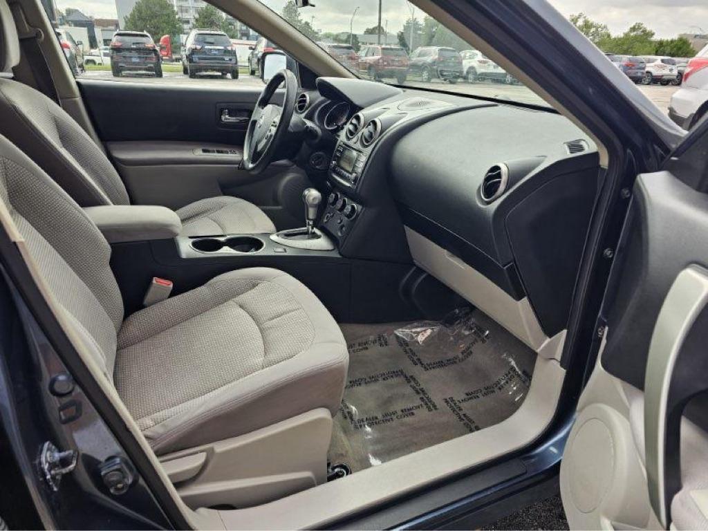 Nissan Rogue AWD 4dr SV 2013