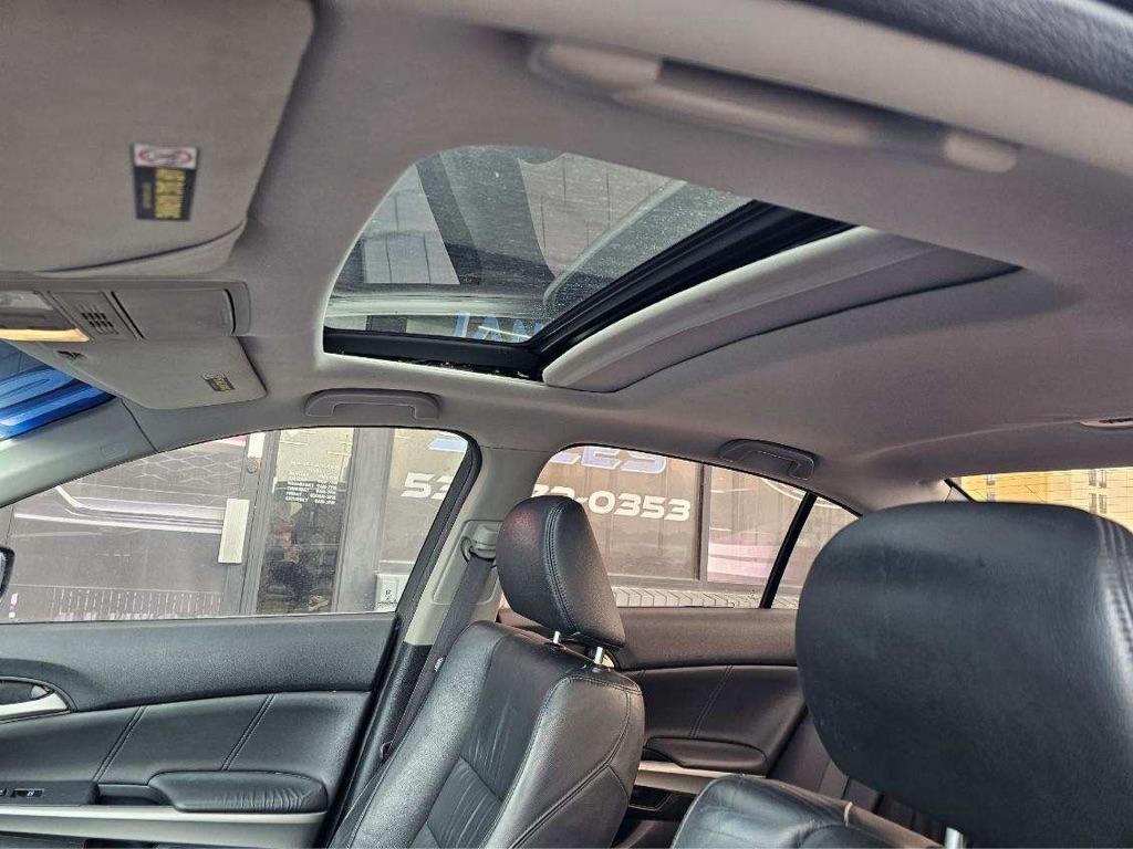 Honda Accord Sdn 4dr I4 Auto EX-L 2010