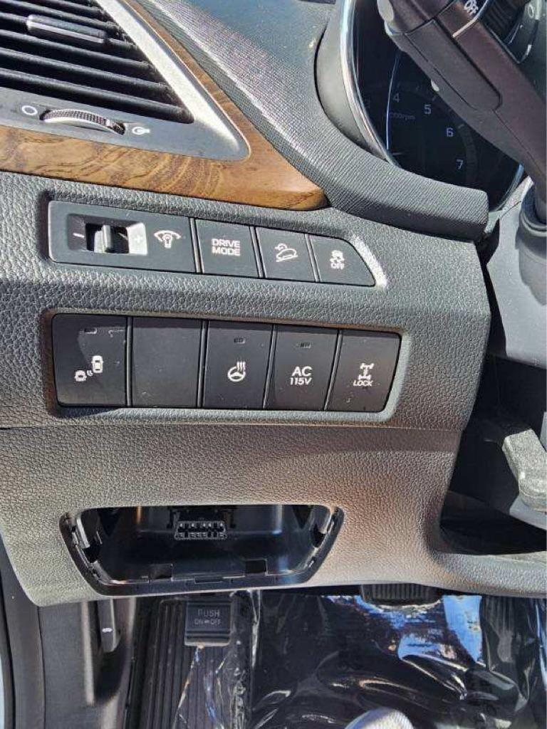 Hyundai Santa Fe SE Ultimate 3.3L Auto AWD 2018